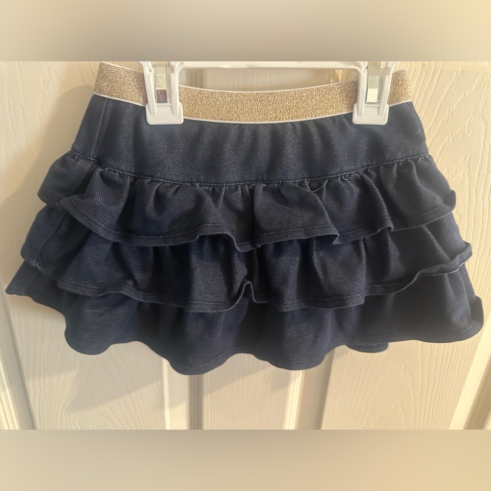 5T Skort in blue with ruffles. Ready to be enjoyed by a new little one